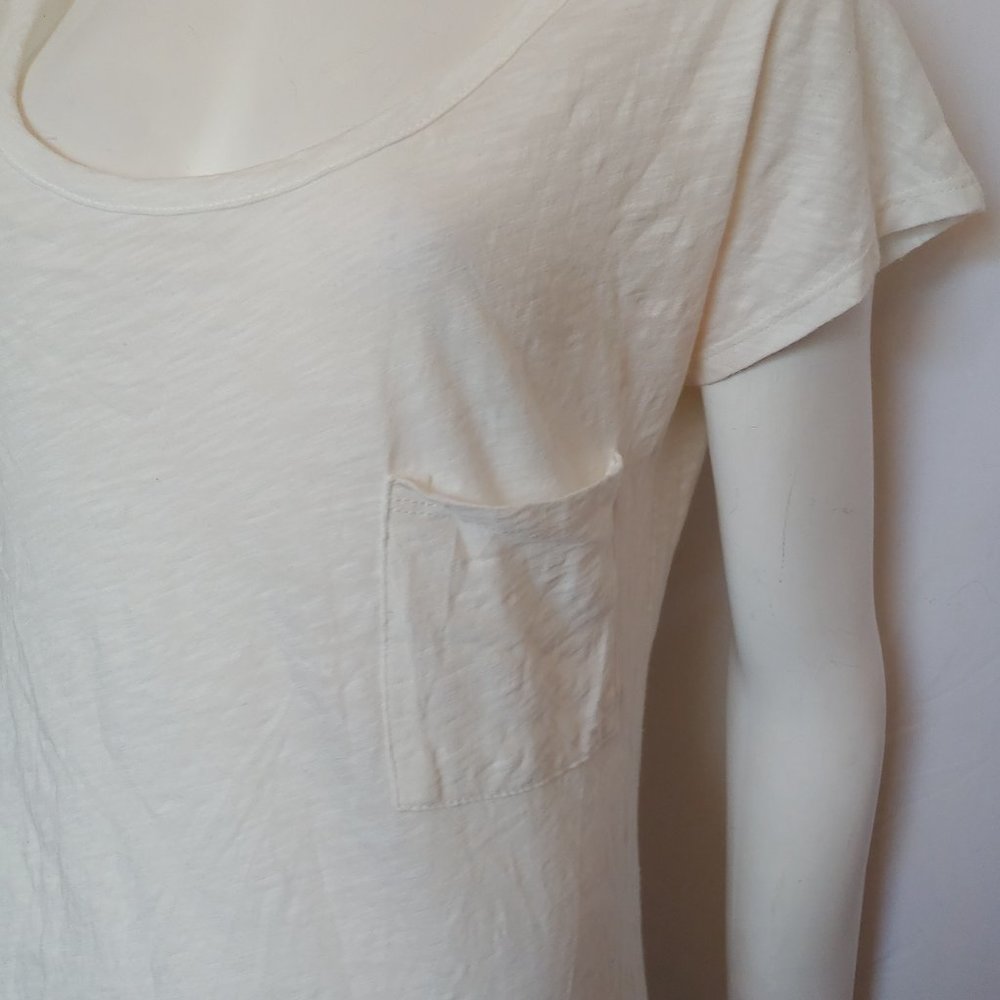 Yellow brand t-shirt dress with slit and tie for beach and tropical wear - Picture 5 of 9